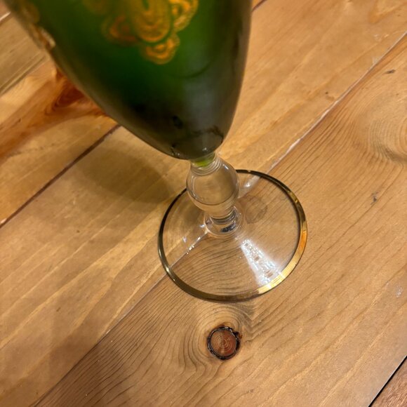 Vintage Green Glass Decanter - Picture 4 of 5